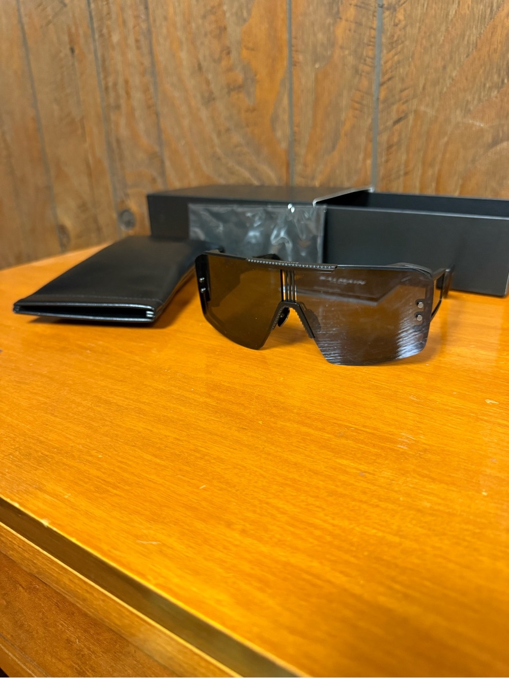 BALMAIN Sunglasses